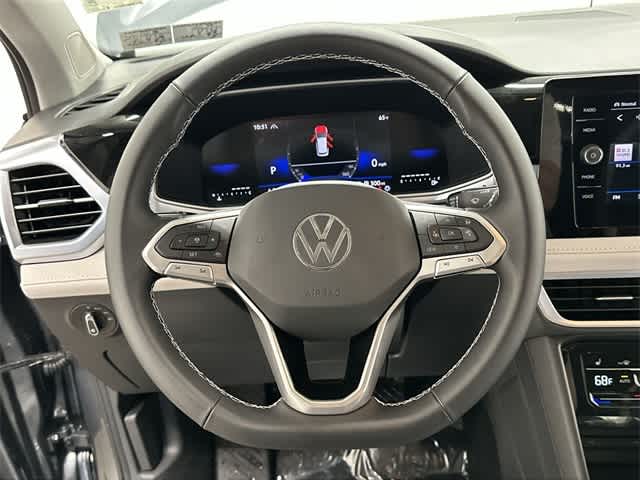 Thumbnail: 2025 Volkswagen Taos - 7