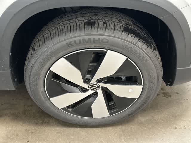 Thumbnail: 2026 Volkswagen Taos - 5