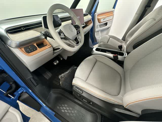 Thumbnail: 2025 Volkswagen ID.Buzz - 16