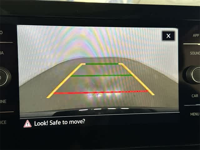 Thumbnail: 2025 Volkswagen Taos - 14