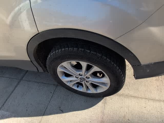 Thumbnail: 2017 Ford Escape - 10