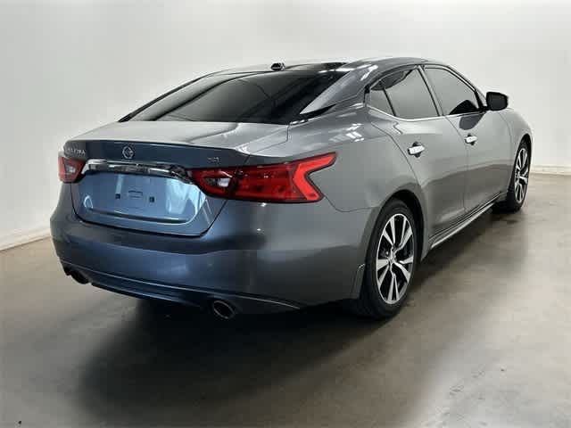 Thumbnail: 2017 Nissan Maxima - 34