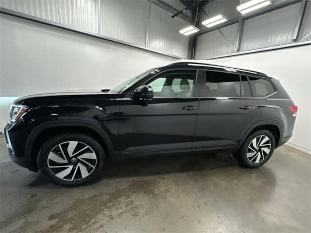New 2026 Volkswagen Atlas 2.0T SE w/Technology SUV