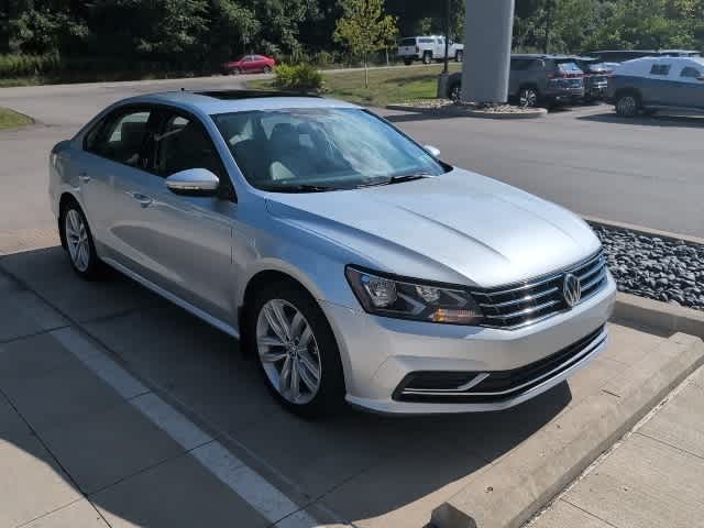 Thumbnail: 2019 Volkswagen Passat - 6