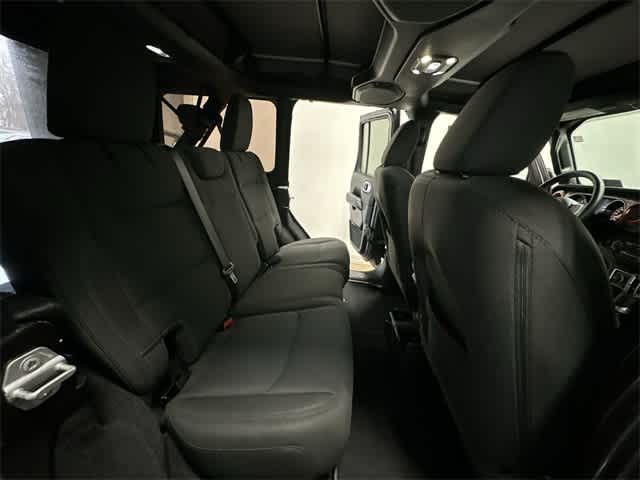 Thumbnail: 2021 Jeep Wrangler - 25