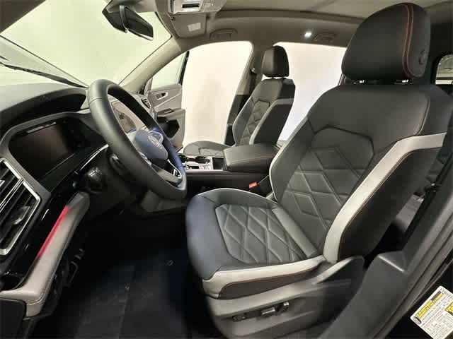 Thumbnail: 2026 Volkswagen Atlas - 17