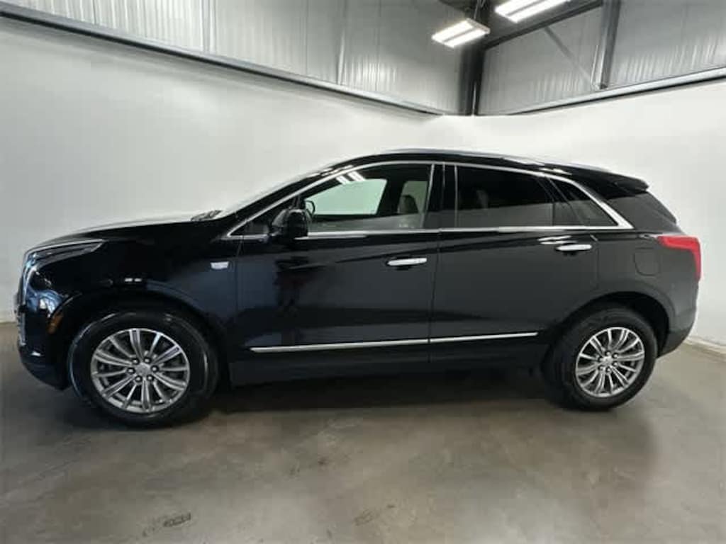 Used 2018 CADILLAC XT5 Luxury AWD SUV