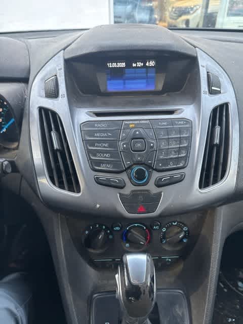 Thumbnail: 2015 Ford Transit Series - 17