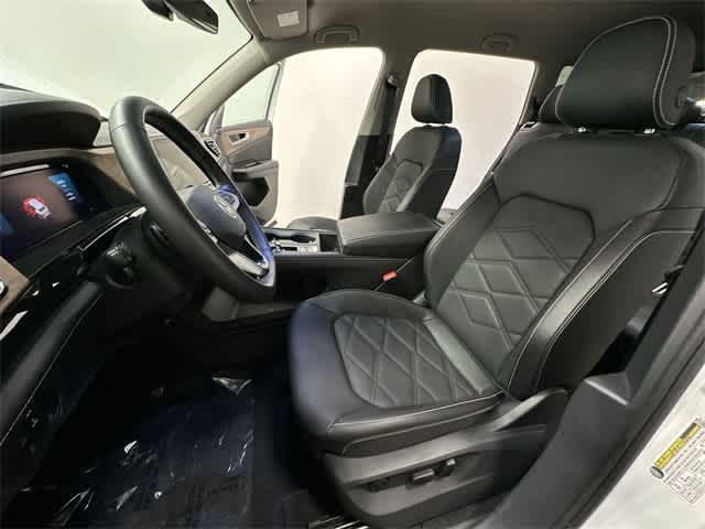 Thumbnail: 2025 Volkswagen Atlas - 16