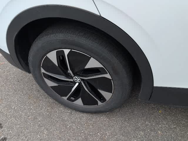 Thumbnail: 2022 Volkswagen ID.4 - 10