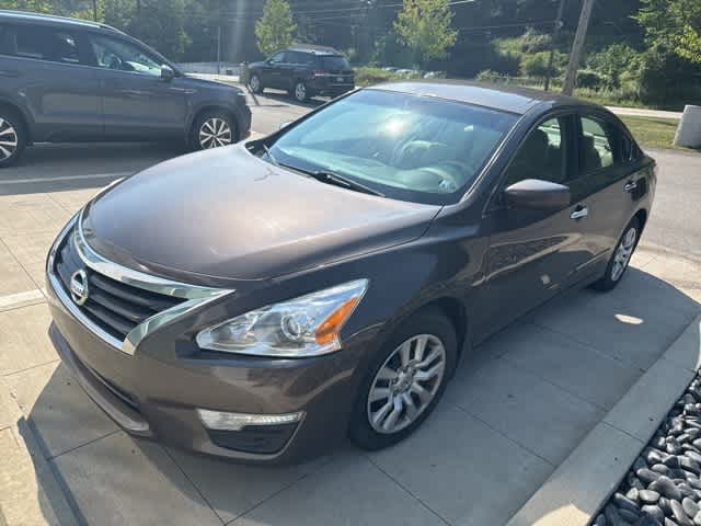 2014 Nissan Altima S -
                  Moon Township, PA