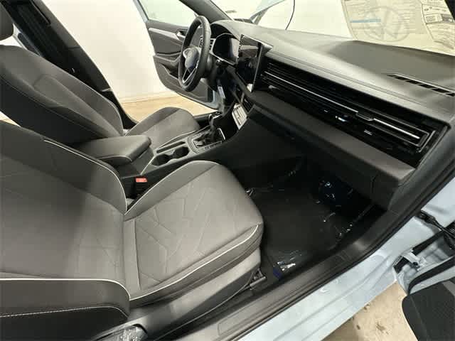 Thumbnail: 2026 Volkswagen Jetta - 19