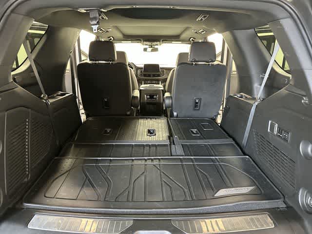 Thumbnail: 2022 Chevrolet Tahoe - 30