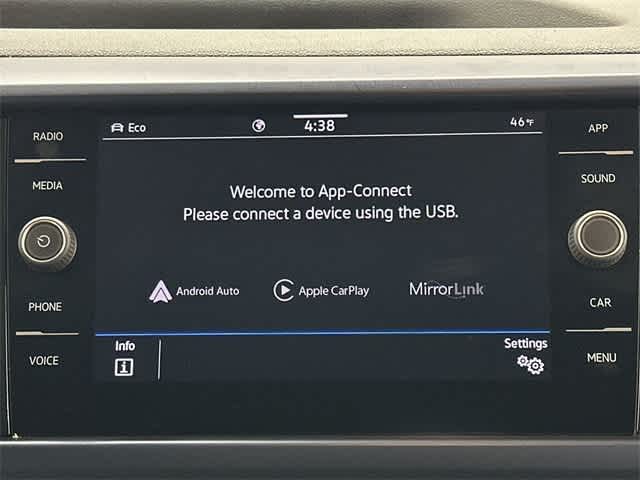 Thumbnail: 2022 Volkswagen Taos - 13