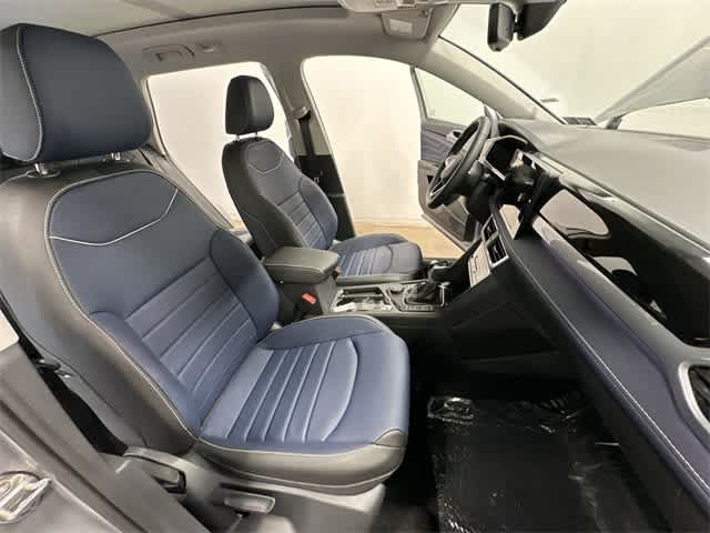 Thumbnail: 2025 Volkswagen Taos - 23