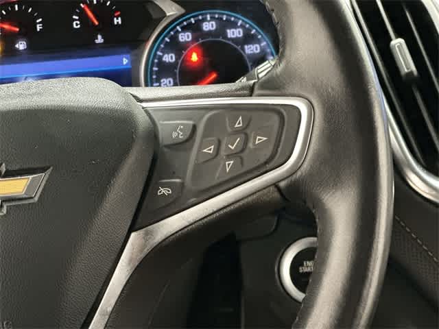 Thumbnail: 2021 Chevrolet Equinox - 10