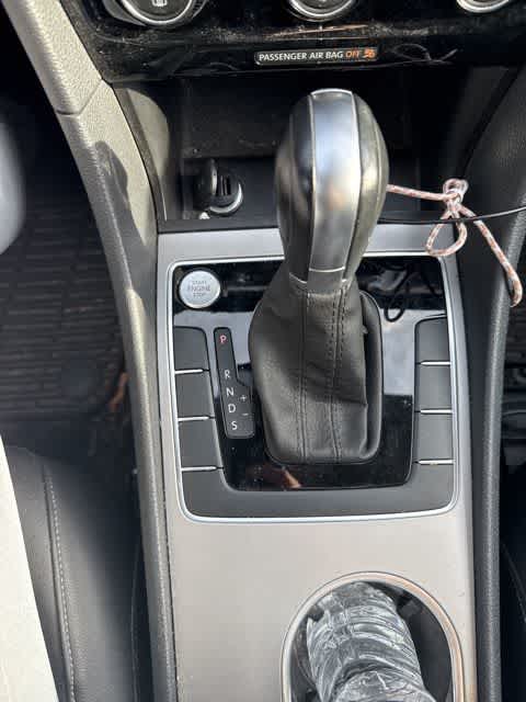 Thumbnail: 2020 Volkswagen Passat - 21