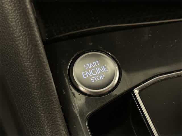 Thumbnail: 2020 Volkswagen Tiguan - 11