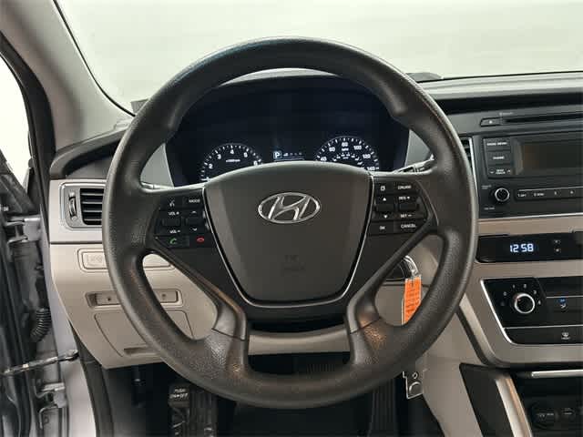 Thumbnail: 2017 Hyundai Sonata - 7