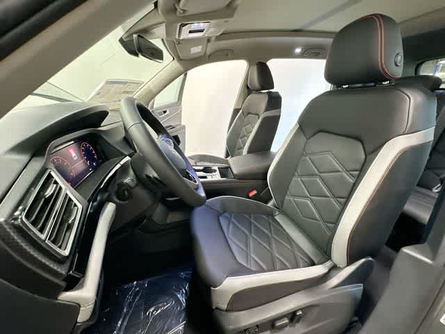 Thumbnail: 2026 Volkswagen Atlas - 17