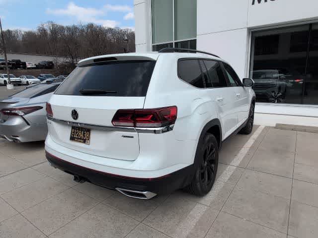 Thumbnail: 2023 Volkswagen Atlas - 4