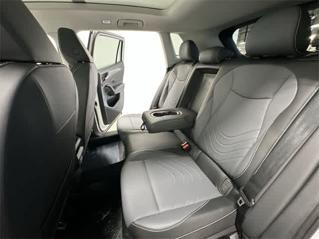 Thumbnail: 2026 Volkswagen Tiguan - 17