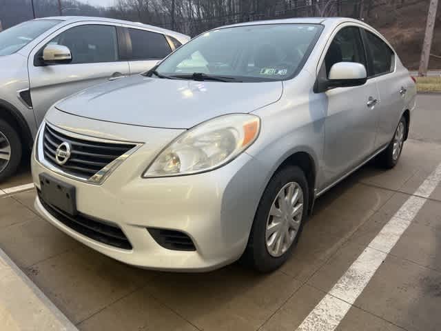 2012 Nissan Versa SV -
                  Moon Township, PA