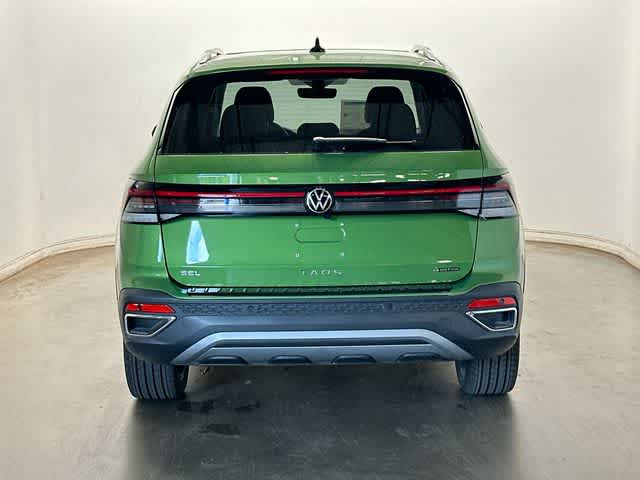 Thumbnail: 2026 Volkswagen Taos - 4