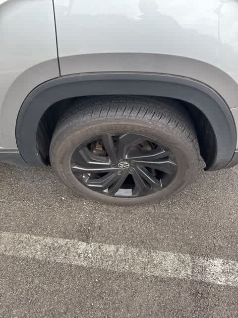 Thumbnail: 2023 Volkswagen Atlas - 8