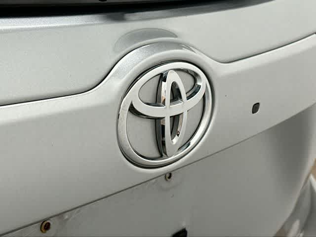 Thumbnail: 2017 Toyota Highlander - 30