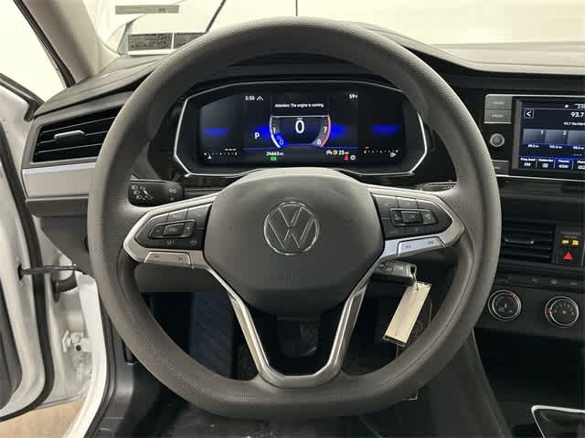 Thumbnail: 2023 Volkswagen Jetta - 8