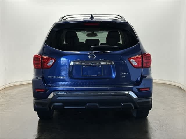 Thumbnail: 2019 Nissan Pathfinder - 4