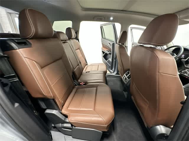 Thumbnail: 2023 Volkswagen Atlas - 25