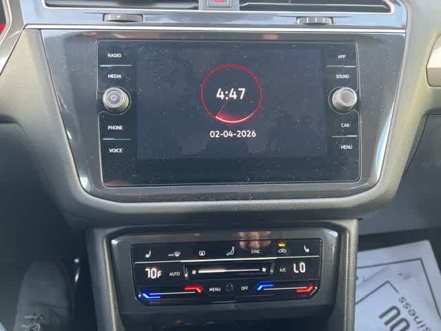 Thumbnail: 2024 Volkswagen Tiguan - 17