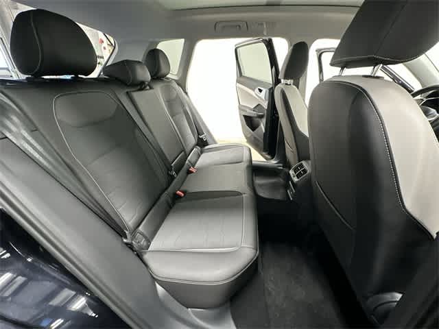 Thumbnail: 2025 Volkswagen Taos - 23