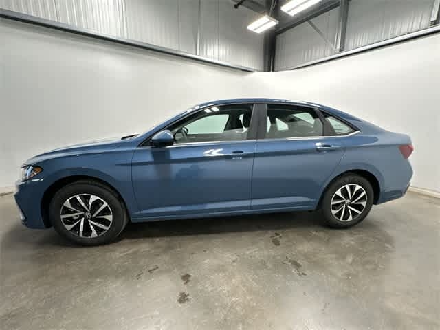 Thumbnail: 2026 Volkswagen Jetta - 2