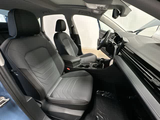 Thumbnail: 2026 Volkswagen Jetta - 24