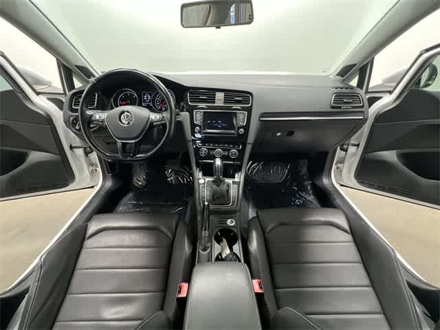 Thumbnail: 2015 Volkswagen e-Golf - 20