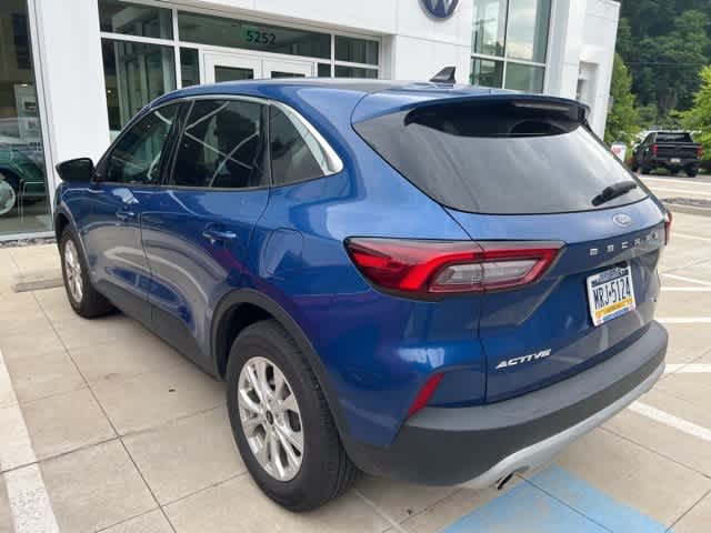 Thumbnail: 2023 Ford Escape - 2