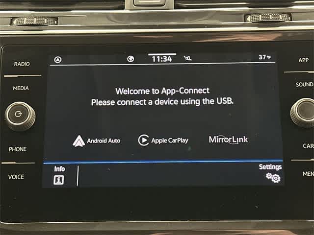 Thumbnail: 2022 Volkswagen Tiguan - 12