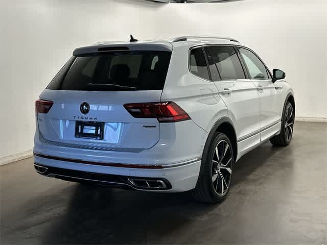 Thumbnail: 2022 Volkswagen Tiguan - 34