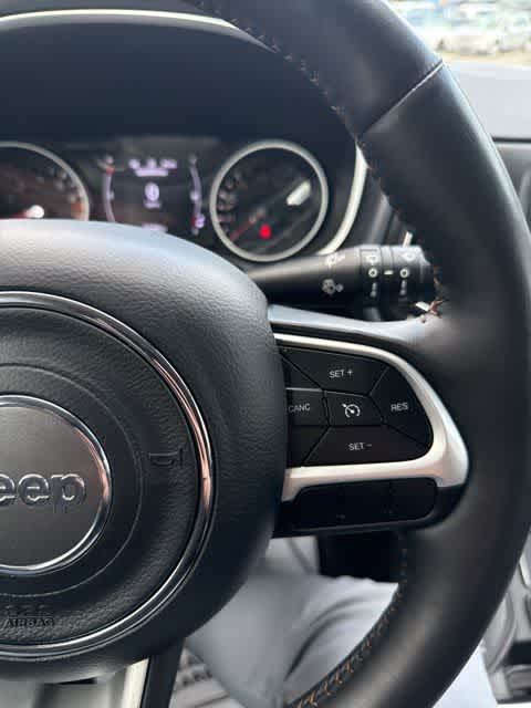 Thumbnail: 2018 Jeep Compass - 15