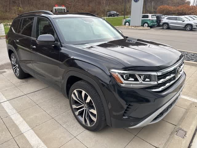 Thumbnail: 2022 Volkswagen Atlas - 3