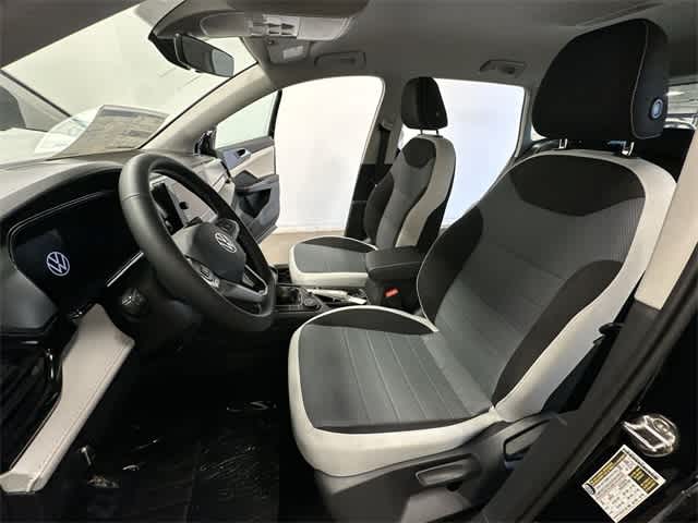 Thumbnail: 2025 Volkswagen Taos - 16