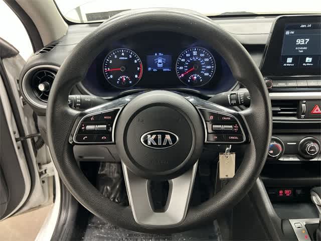 Thumbnail: 2020 Kia Forte - 7