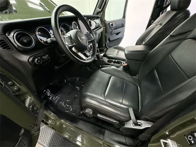 Thumbnail: 2021 Jeep Wrangler - 18