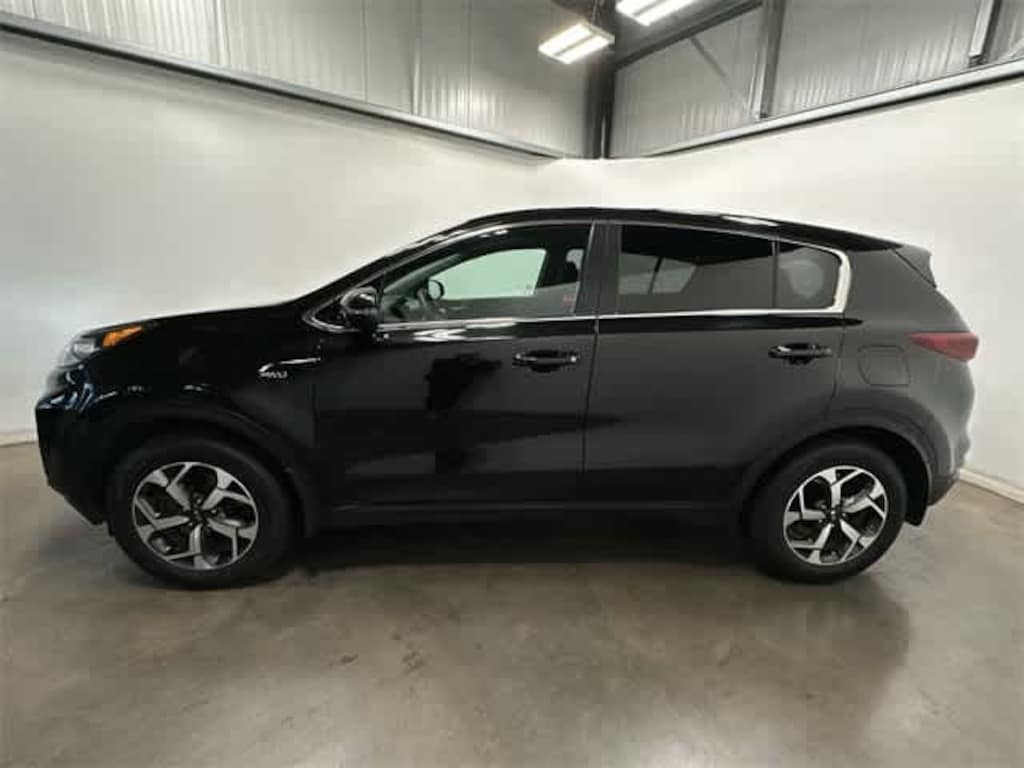 Used 2020 Kia Sportage LX SUV
