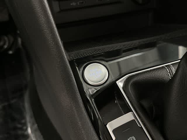 Thumbnail: 2024 Volkswagen Taos - 10