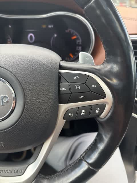 Thumbnail: 2020 Jeep Grand Cherokee - 14