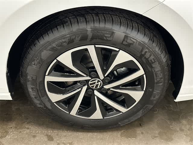 Thumbnail: 2026 Volkswagen Jetta - 5